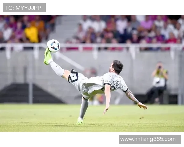 外国退役足球明星齐聚中国开启足球文化交流新篇章